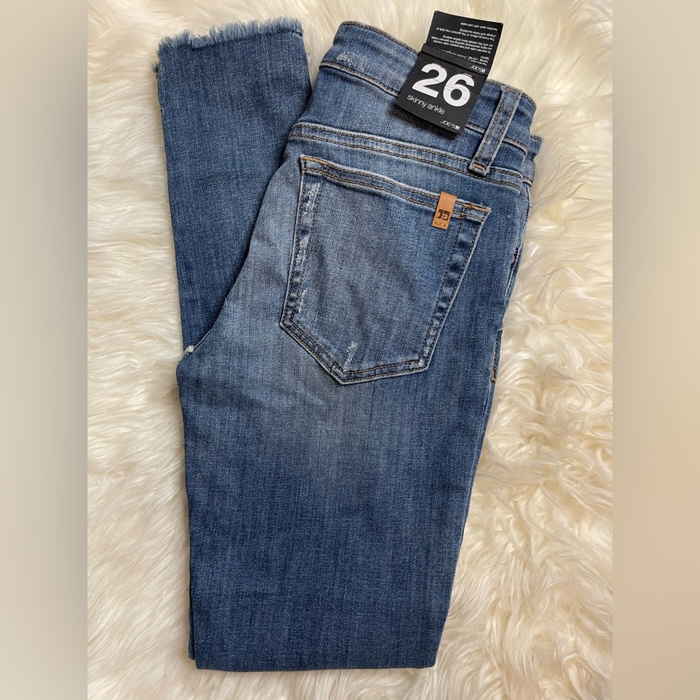 NWT Joe's Jeans Classic Blue Skinny Jeans